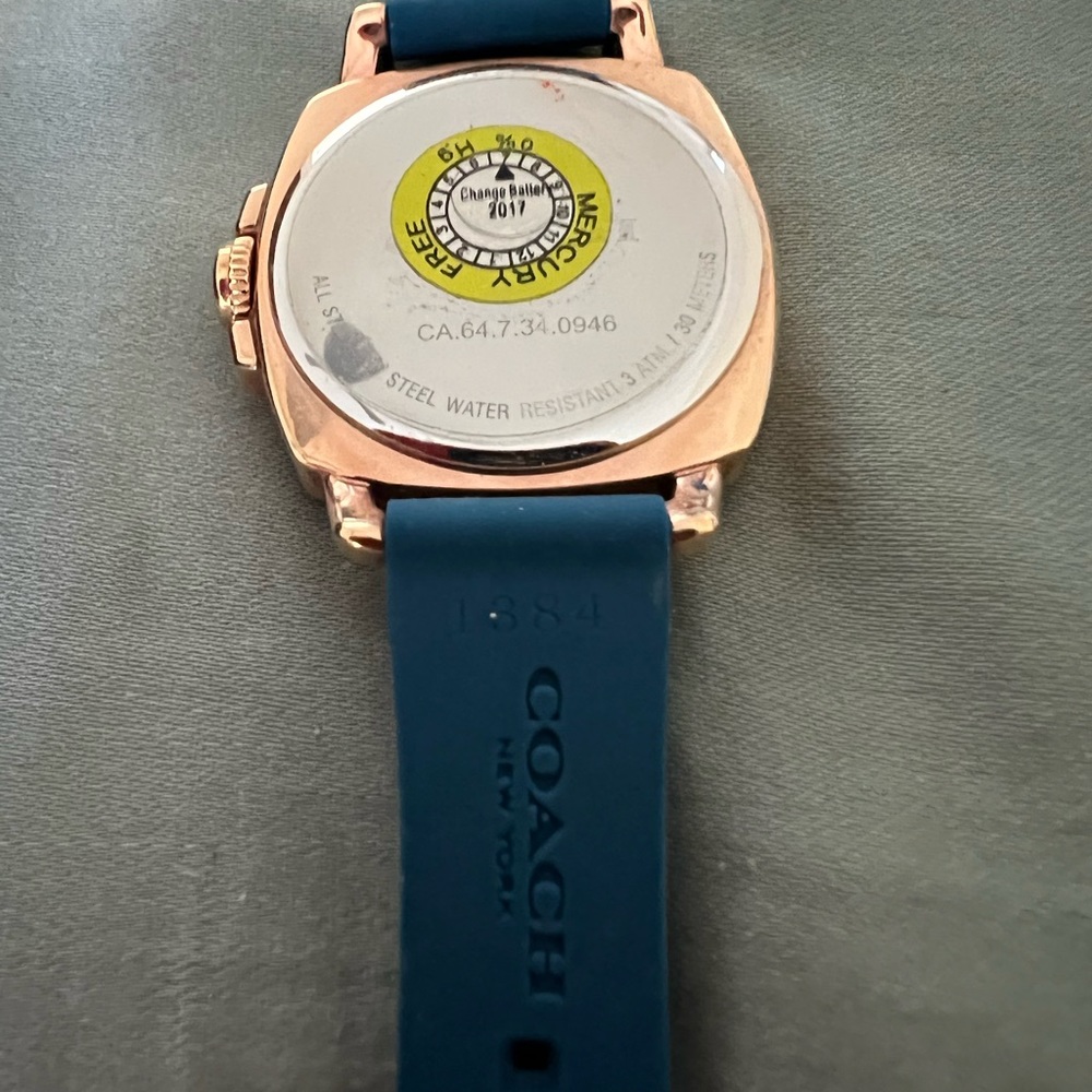 Coach watch - Picture 4 of 4